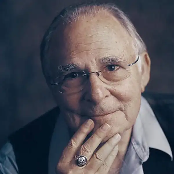 Теорія Пола Екмана про 7 базових емоцій та її користь у комунікації